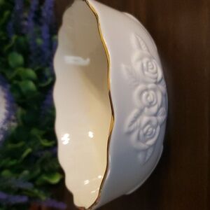 Lenox Blossom bowl with gold trim